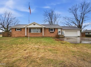 501 W Morenci St, Lyons, OH 43533