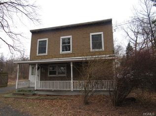 25 Silver Spring Rd, New Windsor, NY 12553