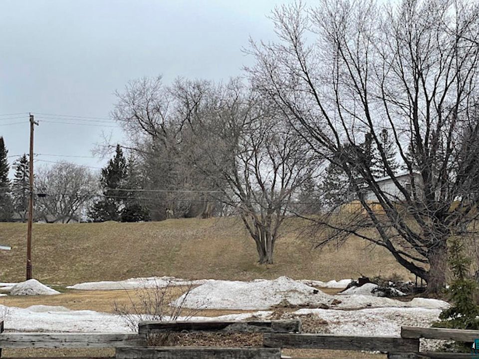 2nd image of xxx Doddridge Ave