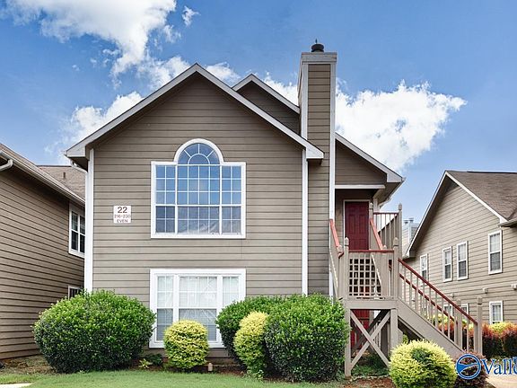 2nd image of 226 Waters Edge Ln Unit 6