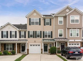 8848 Thornton Town Pl, Raleigh, NC 27616