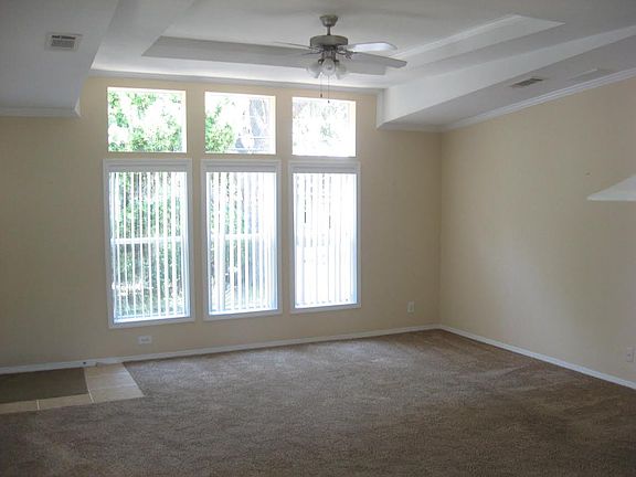 4th image of 13305 Gulfwind Ct