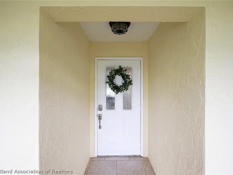 3 Charlton Dr — Photo 4