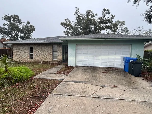 910 Alcazar Way S, Saint Petersburg, FL 33705