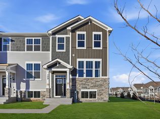 309 Settlers Pl, West Dundee, IL 60118