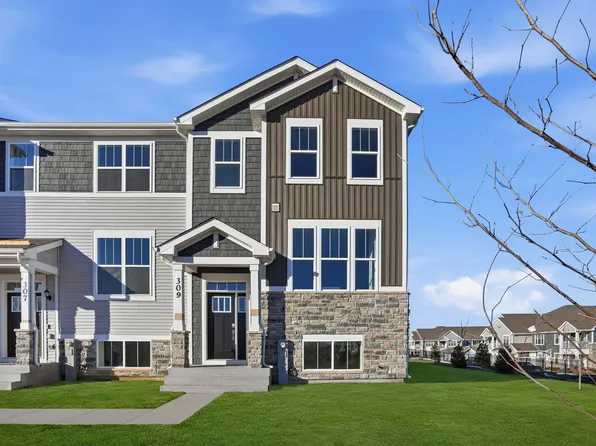 309 Settlers Pl, West Dundee, IL 60118