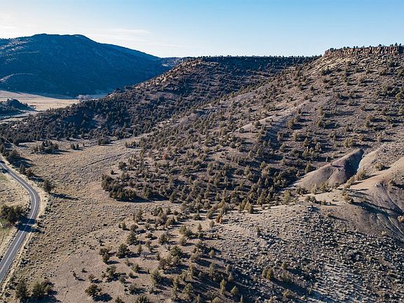 4th image of 28040 S Crooked River Hwy