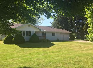 424 Minnesota St, Ostrander, MN 55961