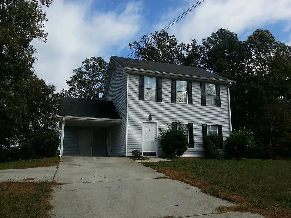 3786 Rock Hollow Ct