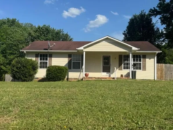 57 Whiteoak Dr, Leoma, TN 38468