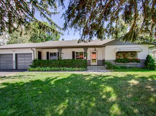 409 Ridgewood Ave, Colorado Springs, CO 80906