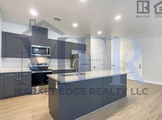 17444 N 32nd St #105, Phoenix, AZ 85032