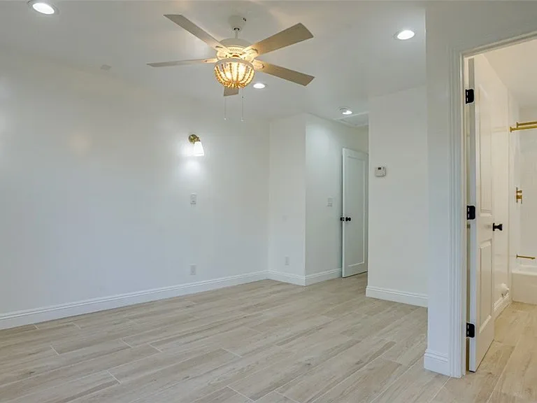 24306 Gilmore St — Photo 27