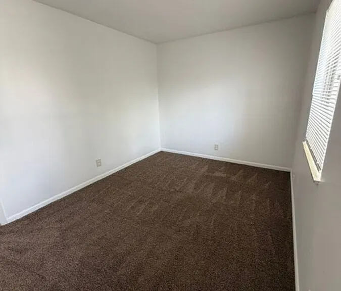 2113 Ottawa St #204C — Photo 32