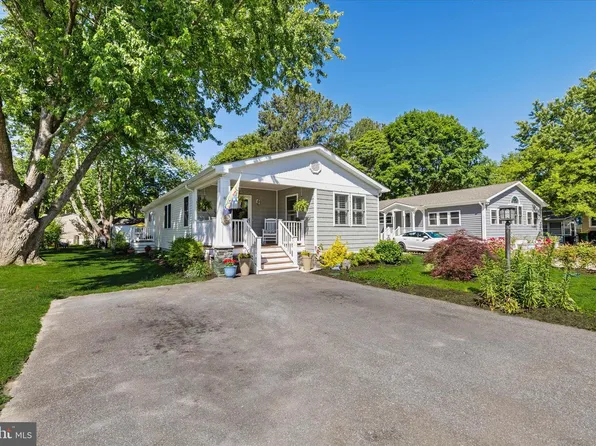 19648 Queen St, Rehoboth Beach, DE 19971