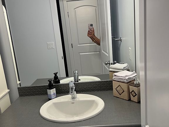 16660BMT - 4_09162023