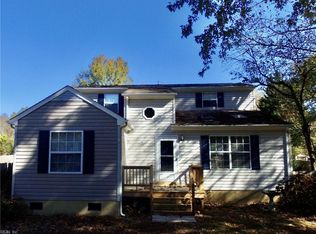 5057 Hickory Fork Rd, Gloucester, VA 23061