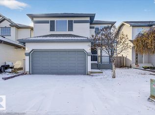 3323 26th Ave NW, Edmonton, AB T6T1P9