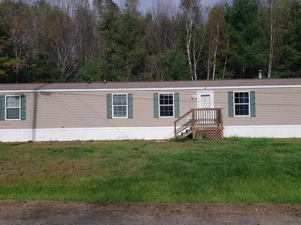 111 Dutch Drive, Farmington, ME 04938