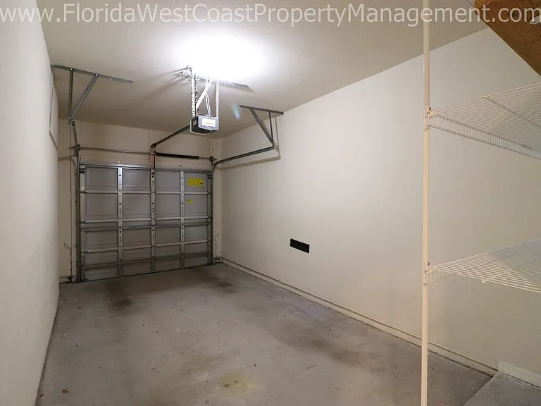 7654 Plantation Cir — Photo 19