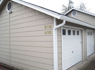 616-618 E 9th St #616, Medford, OR 97504