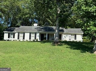 428 Pineview Ter, Lagrange, GA 30240