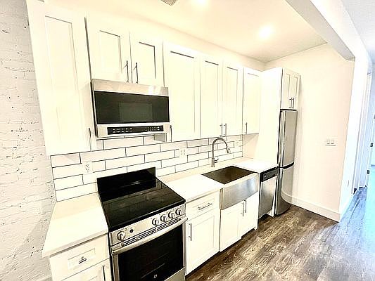 1st image of 307 Jefferson St #3R