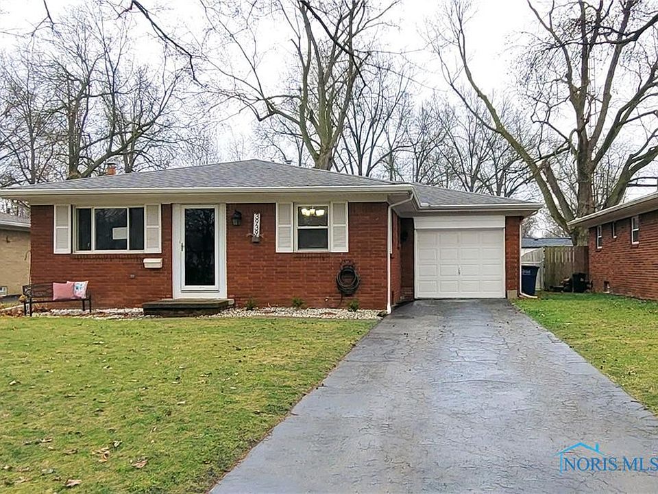 1st image of 3939 Darewood Dr