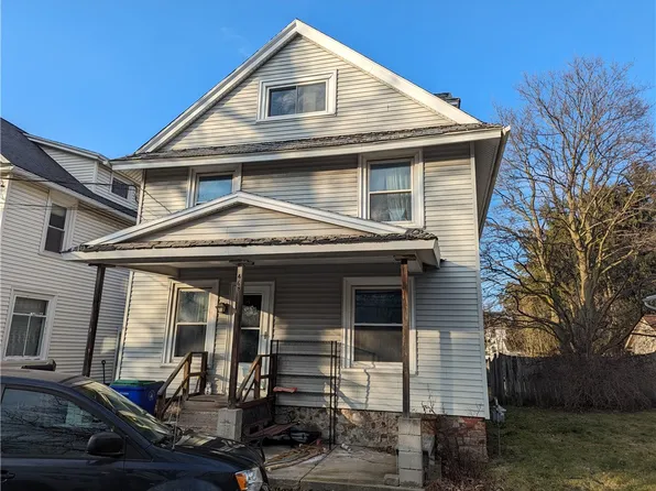 463 E Center St, Medina, NY 14103