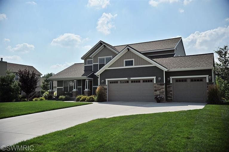 1st image of 191 Tuckahoe Ct NE