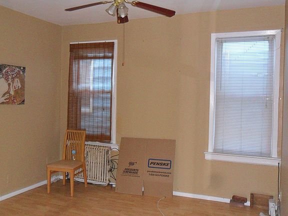 3rd image of 227 Beacon Ave