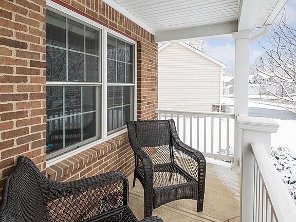 5th image of 150 Winding Valley Dr