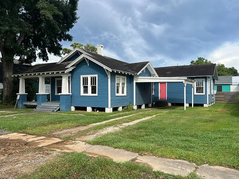 115 General Gardner Ave — Photo 17