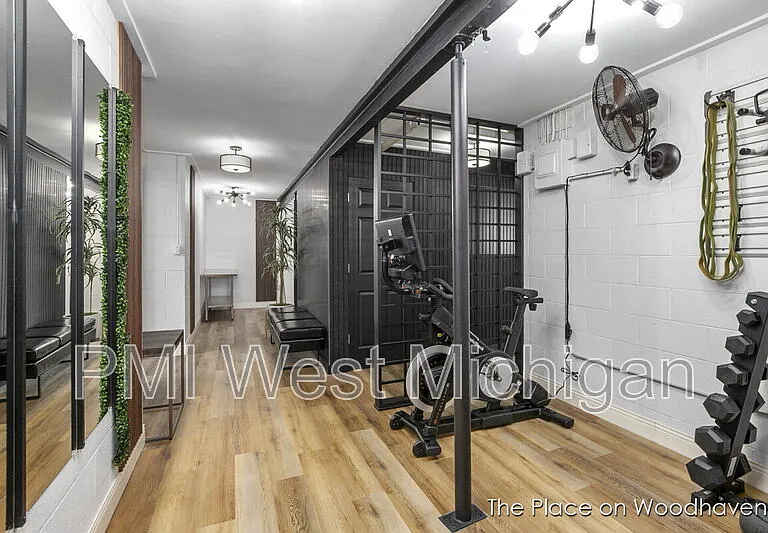 8428 Woodhaven Dr SW #6 — Photo 22