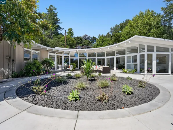 100 El Toyonal, Orinda, CA 94563