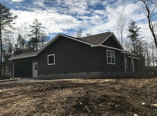 875 Deer Lodge Hwy, Clarkrange, TN 38553