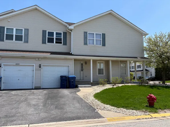 12235 Fairway Cir Unit A, Blue Island, IL 60406