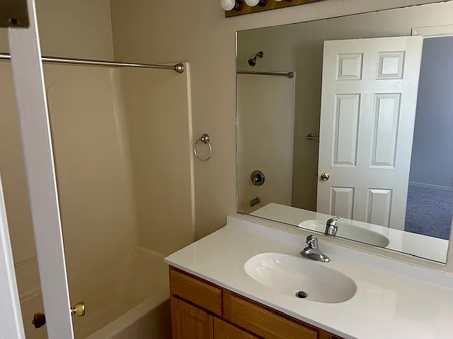 435 E Front St #1 — Photo 7