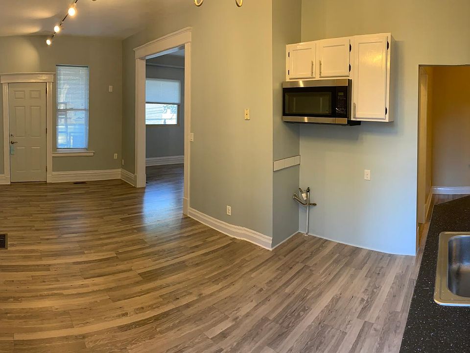 2nd image of 1530 N Monticello Ave #1F