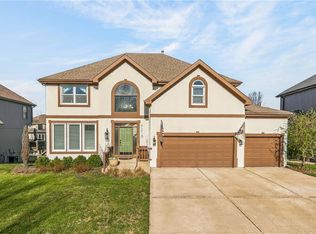 9218 N Virginia Ave, Kansas City, MO 64155