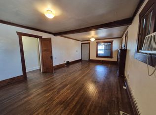 2708 Mondamin Ave, Des Moines, IA 50310