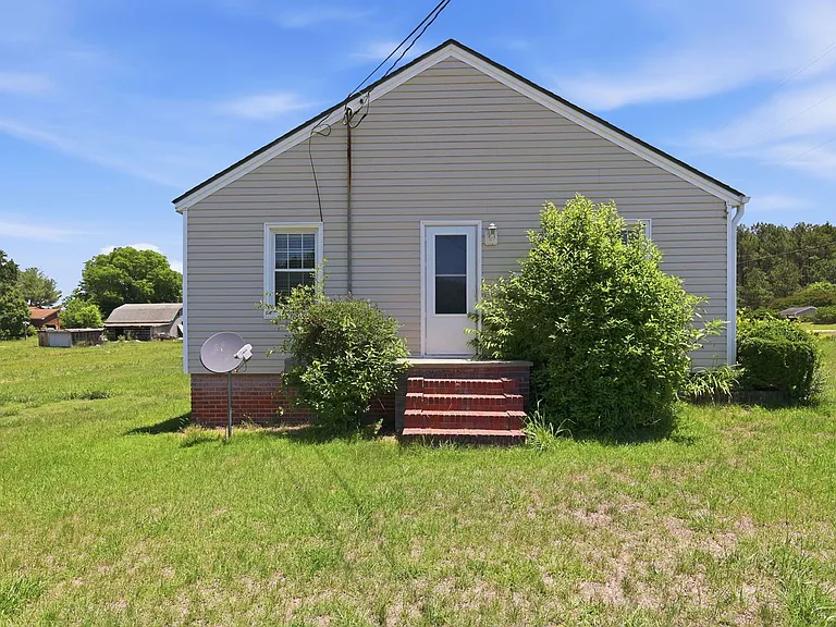 4212 Old US Highway 421 — Photo 27
