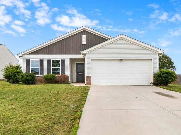 9023 Germaine Ct, Boiling Springs, SC 29316