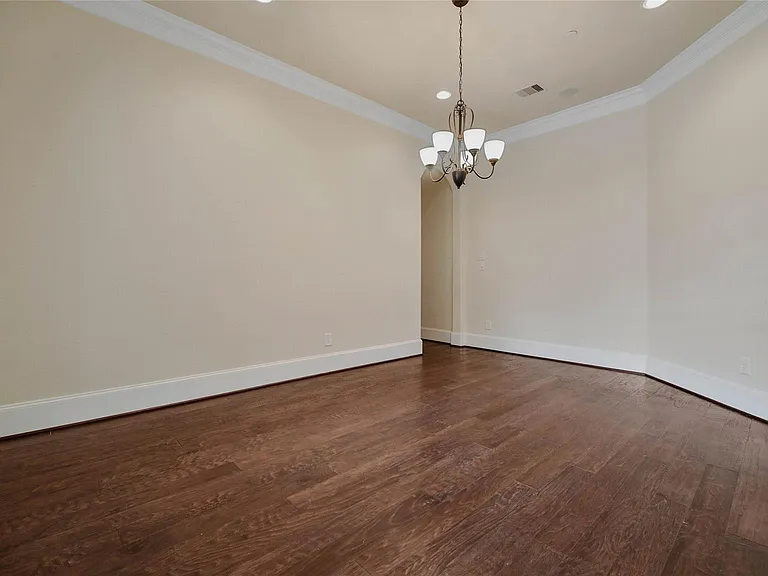 4518 Holt St — Photo 17