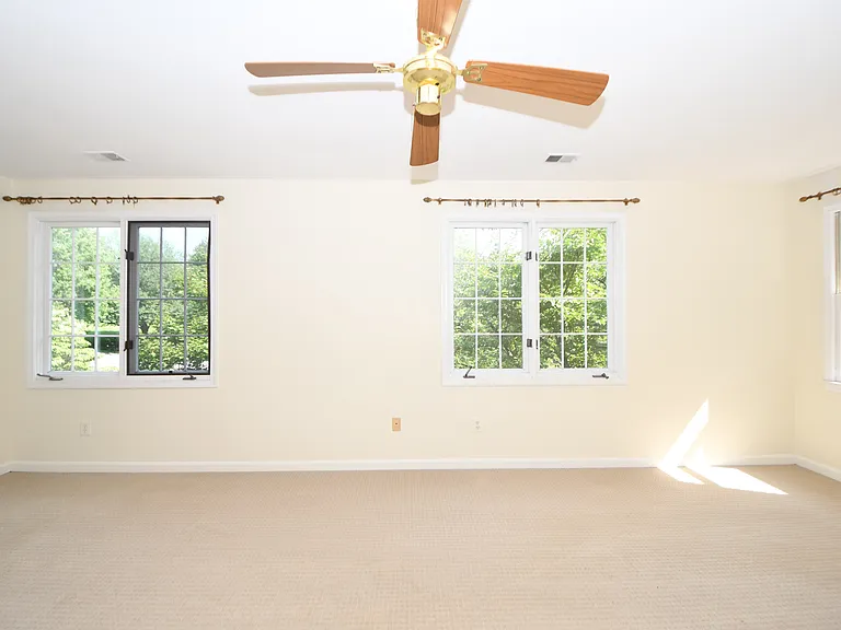 26 Holly Leaf Ct — Photo 65