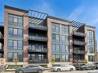1340 W Chestnut St #204, Chicago, IL, 60642