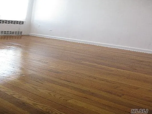 Sold by Century 21 Benjamin Realty | media 13