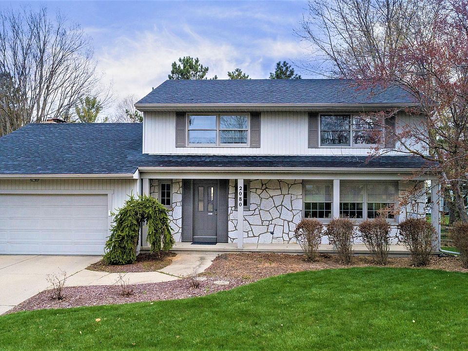 1st image of 2080 Tamarack Dr