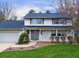 2080 Tamarack Dr, Okemos, MI 48864