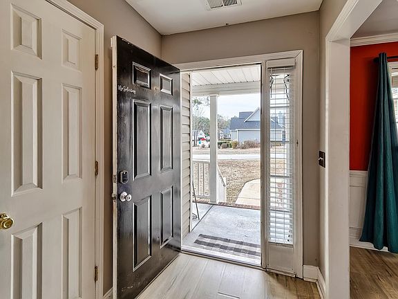 5th image of 7 Mint Ct